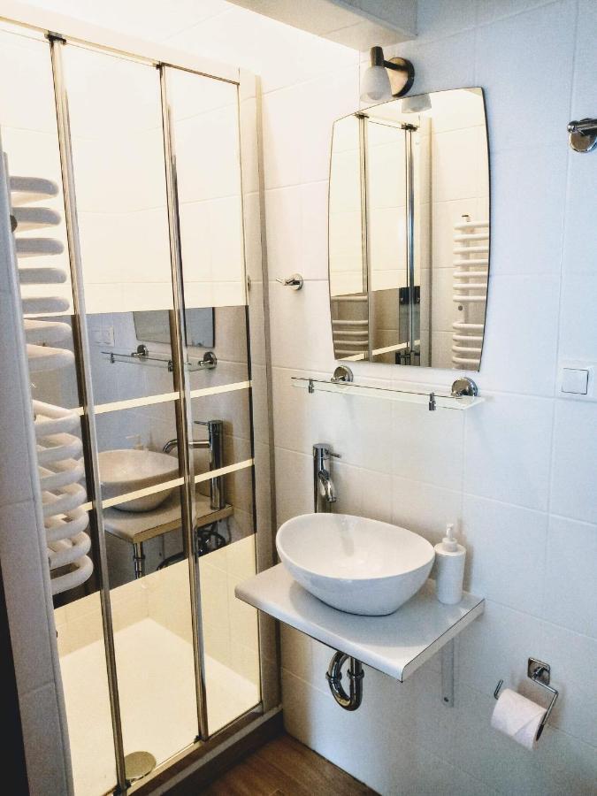Villa Sorento Мельно Экстерьер фото