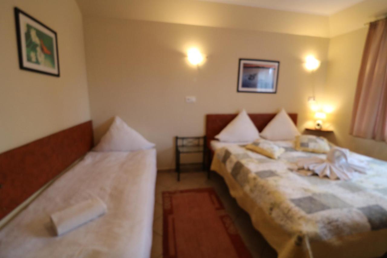 Villa Sorento Мельно Экстерьер фото