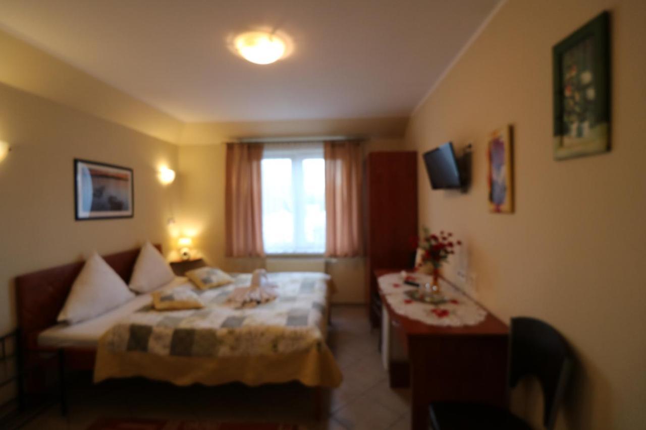Villa Sorento Мельно Экстерьер фото