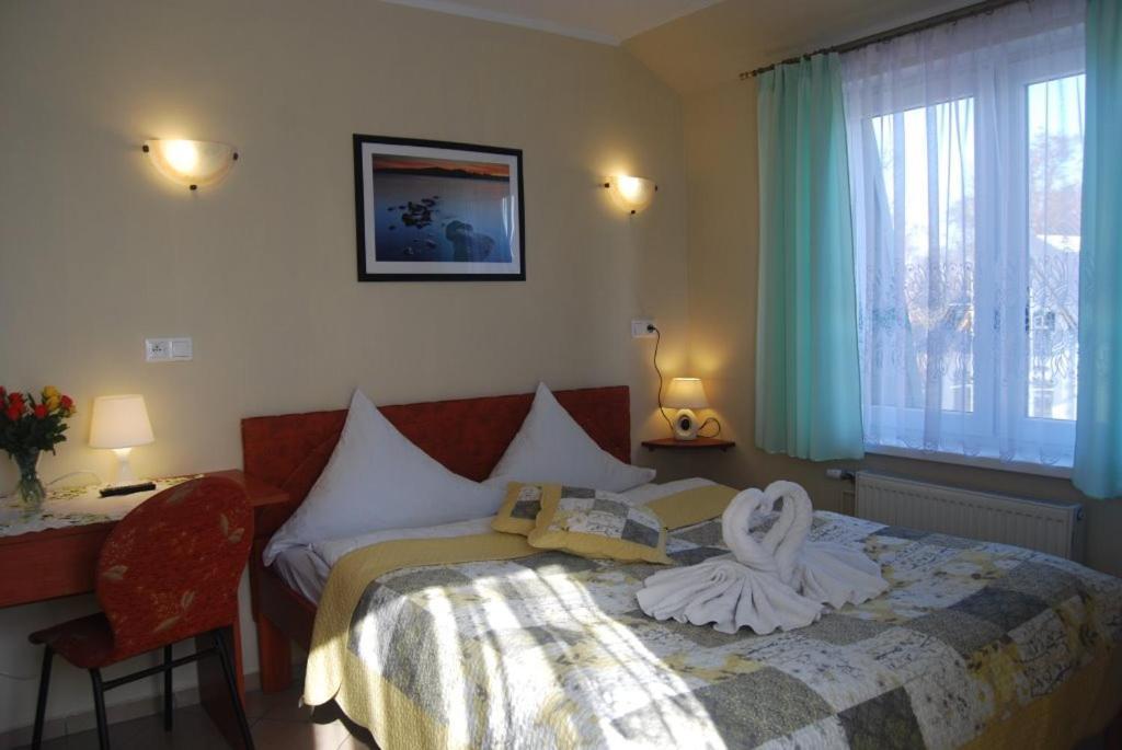 Villa Sorento Мельно Экстерьер фото